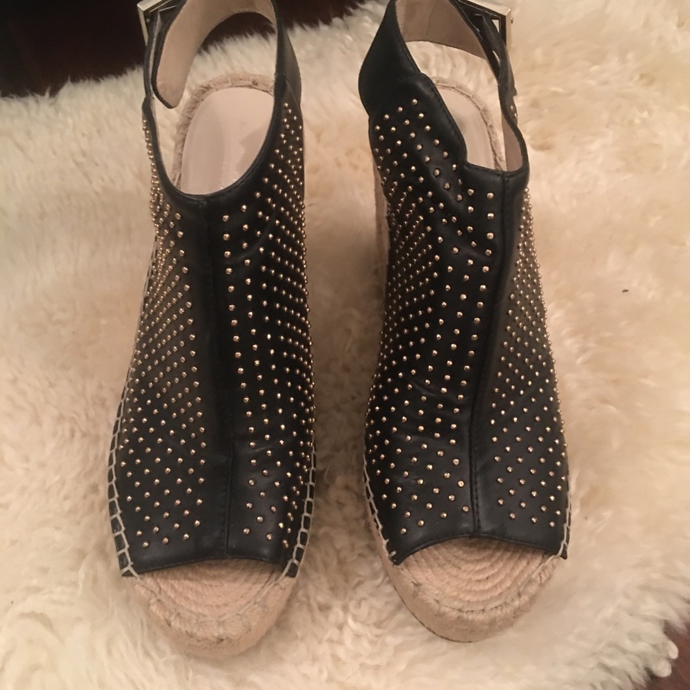 Kenneth Cole Gold Studded black leather espadrille - Picture 4 of 11